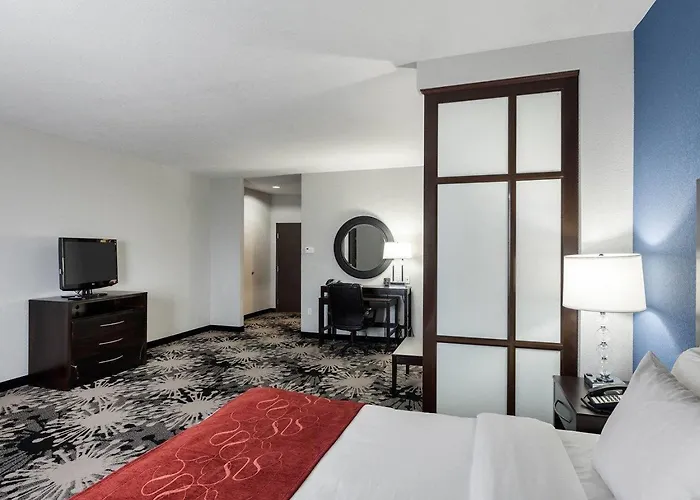 Comfort Suites Greenville